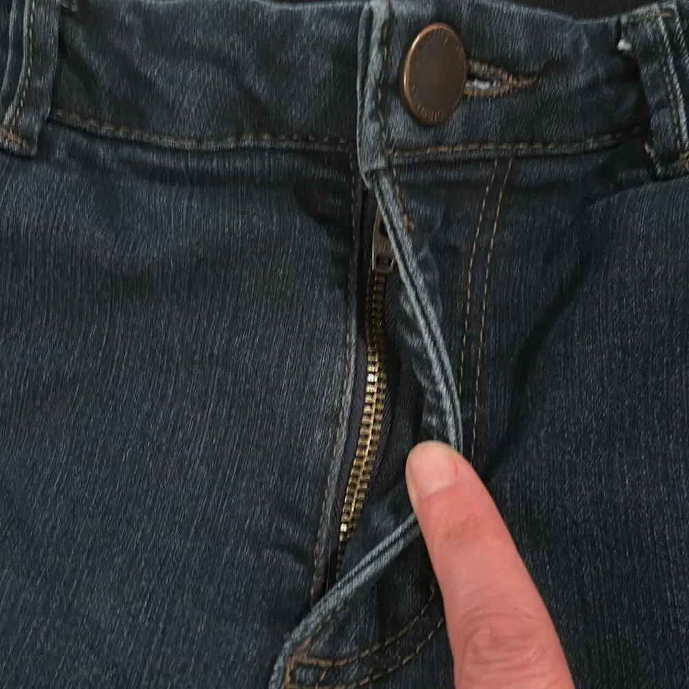 Democracy woman's dark wash pull on pants - Picture 4 of 8